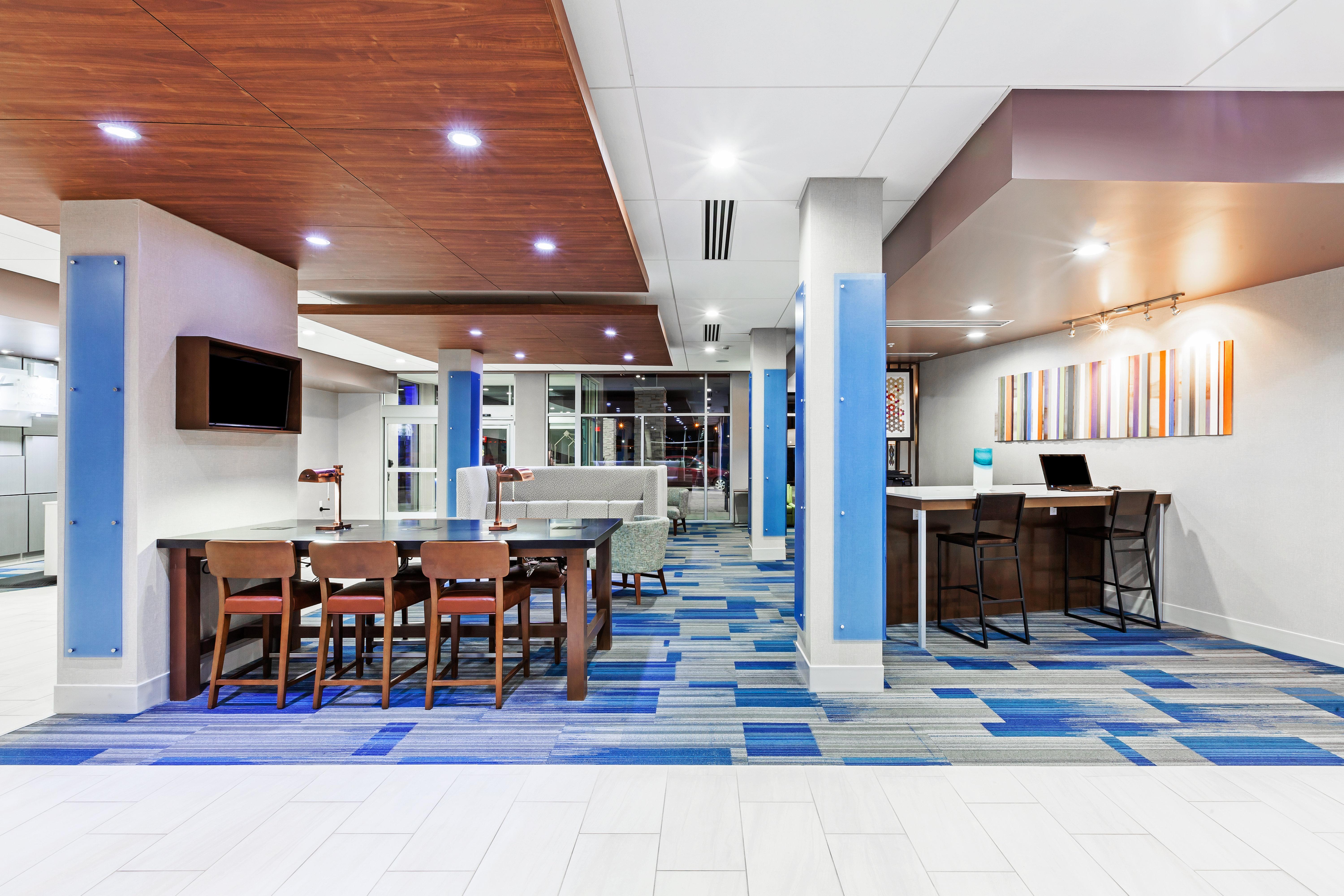 Holiday Inn Express & Suites Tulsa West - Sand Springs By Ihg Exterior photo