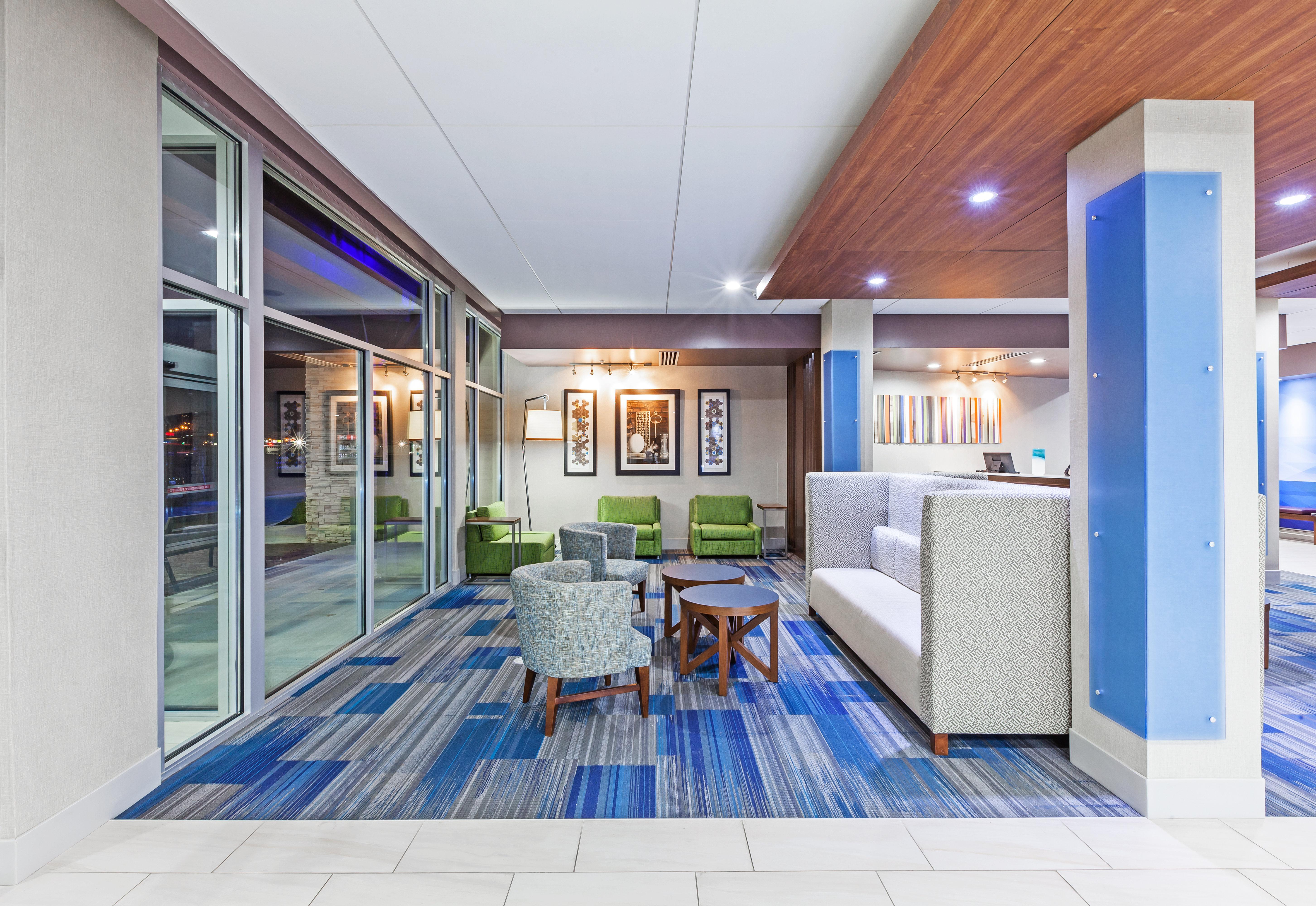 Holiday Inn Express & Suites Tulsa West - Sand Springs By Ihg Exterior photo
